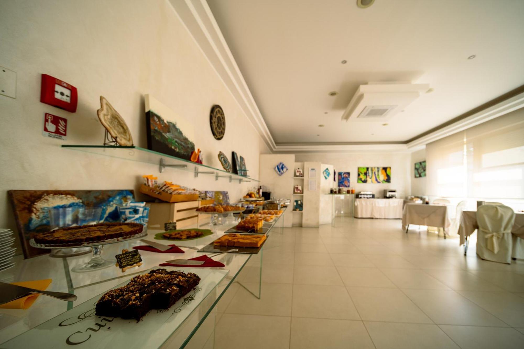 Hotel Rosabianca Римини Экстерьер фото