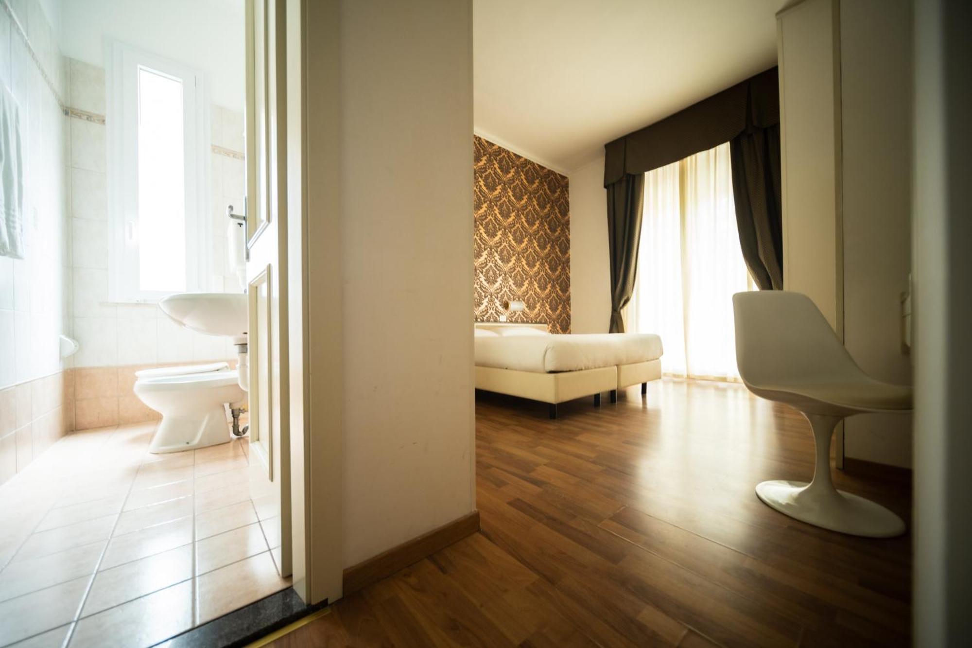 Hotel Rosabianca Римини Экстерьер фото