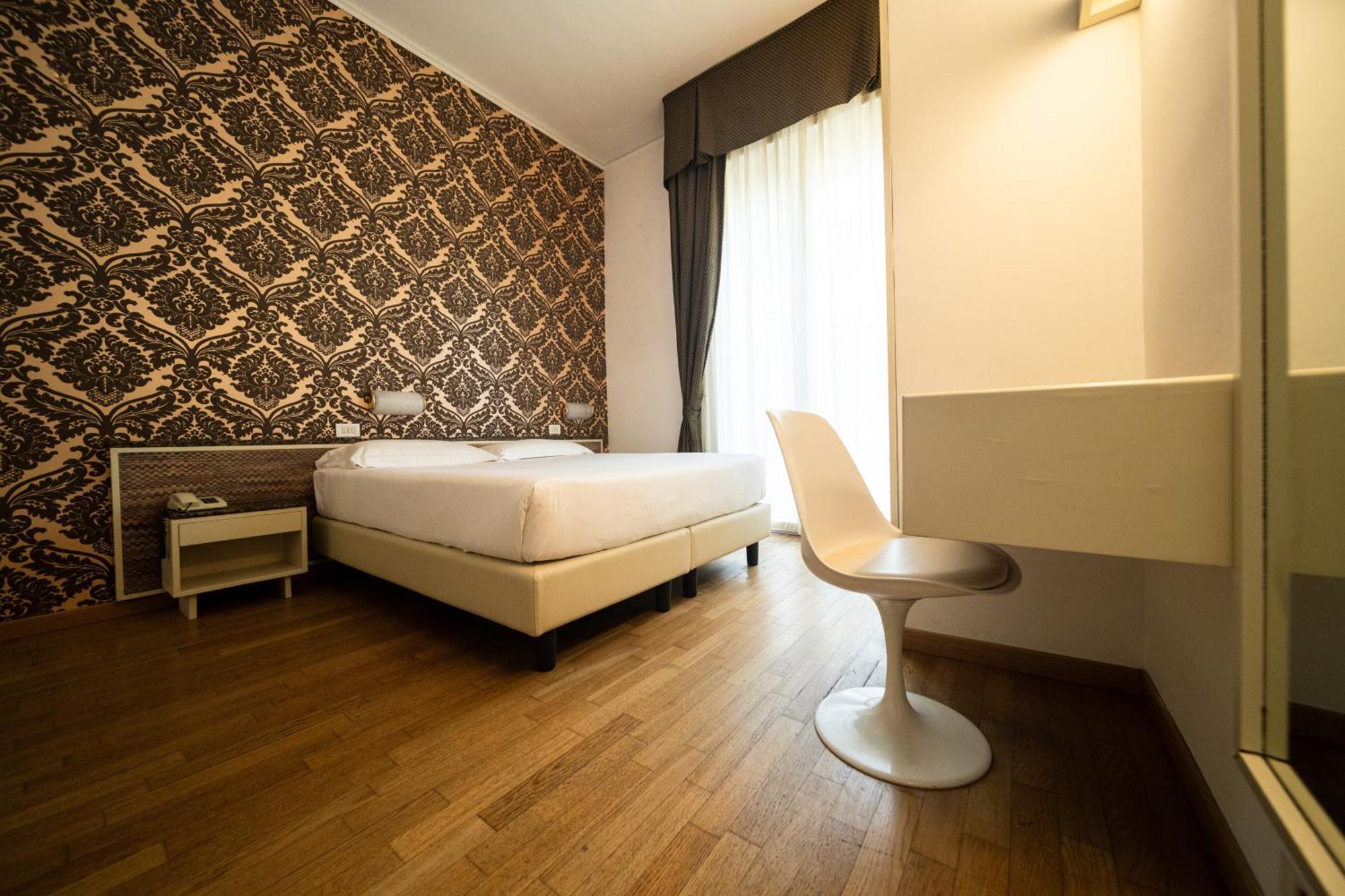 Hotel Rosabianca Римини Экстерьер фото