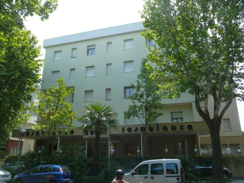 Hotel Rosabianca Римини Экстерьер фото